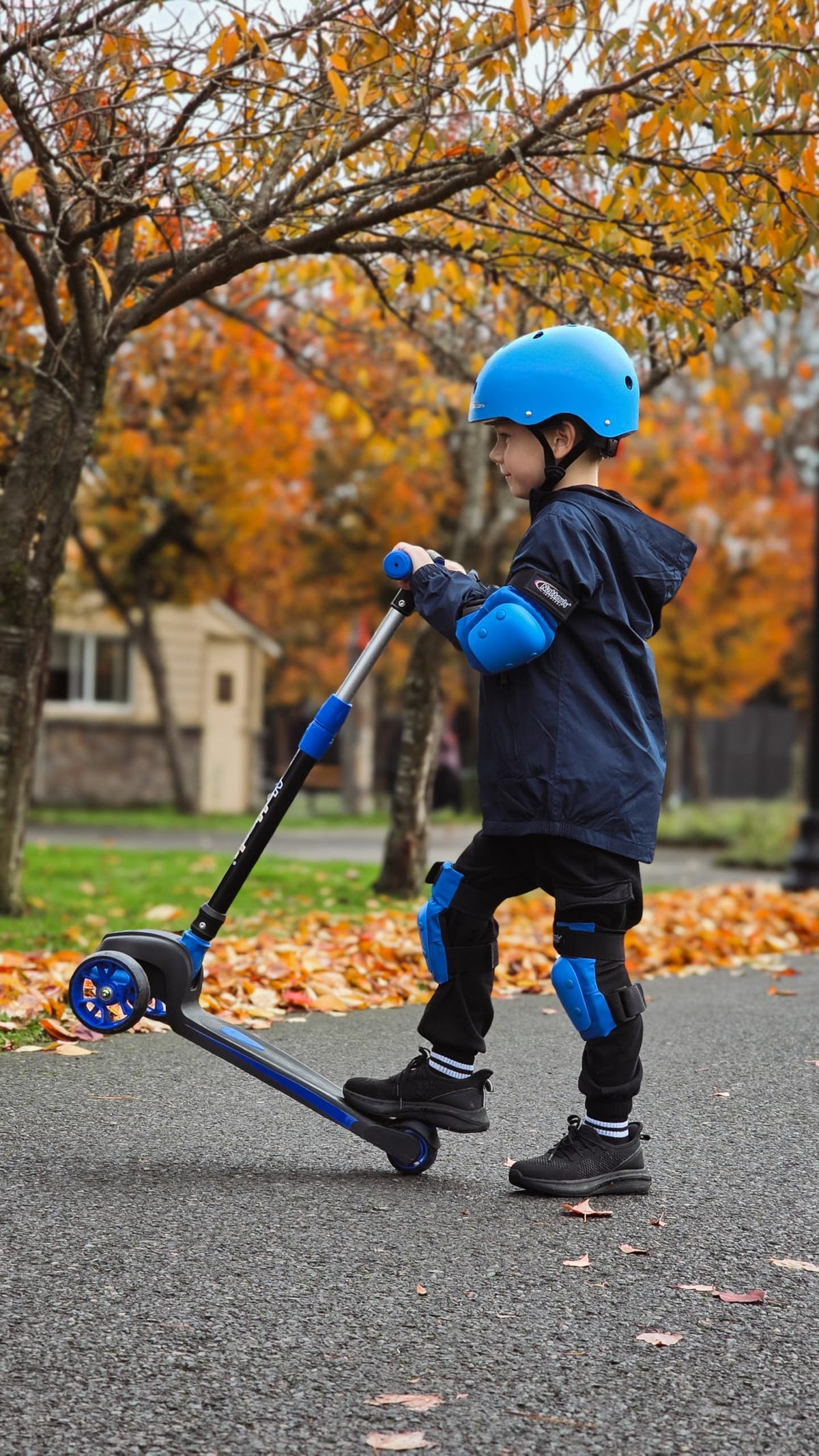 Kids 3-Wheel Foldable Kick Scooter E11059