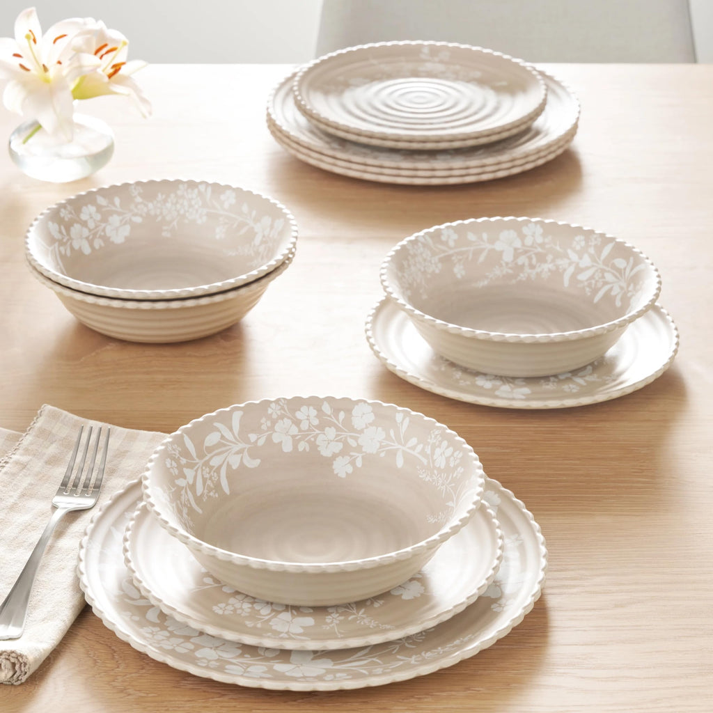 12-Piece Bamboo Melamine Dinnerware Set C54204