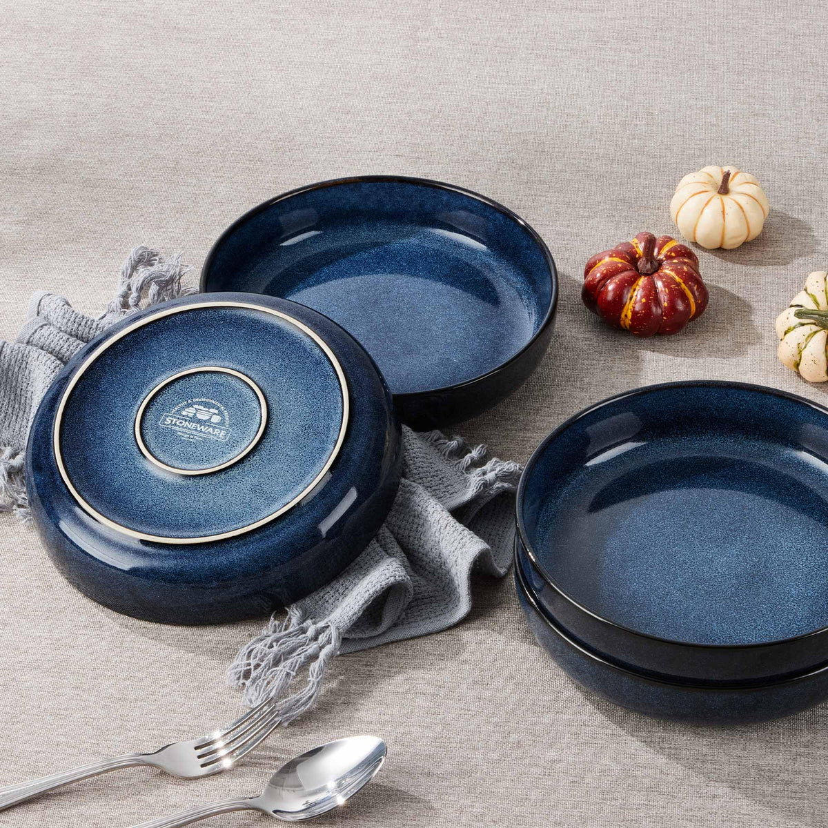 Stoneware Pasta Bowls Set of 4, 35oz Ceramic Bowls, Sapphire Blue V77626
